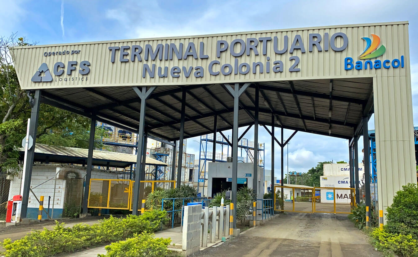 Recepción de carga en Terminal Portuario.
